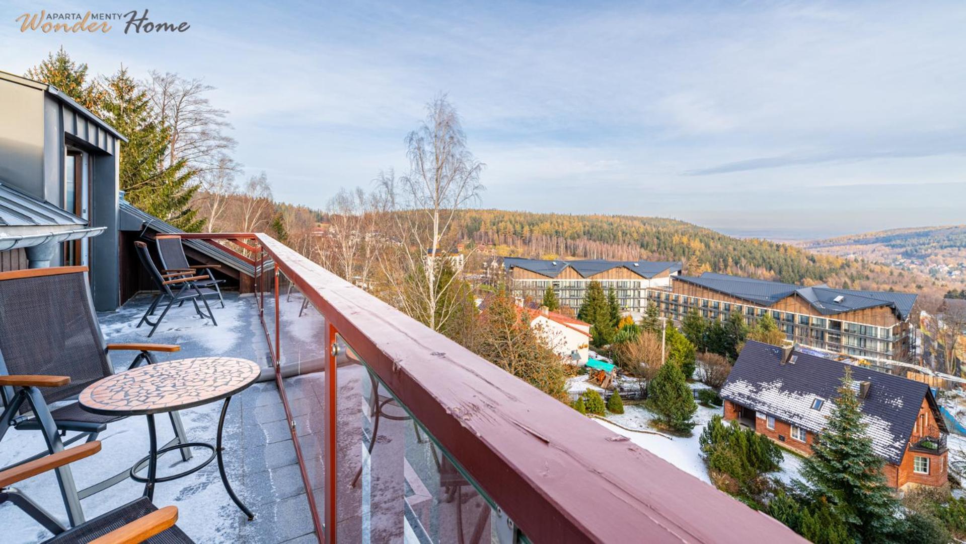 Wonder Home - Apartamenty Blisko Centrum, Tuz Przy Kolei Gondolowej I Trasach Single Track Świeradów-Zdrój Dış mekan fotoğraf