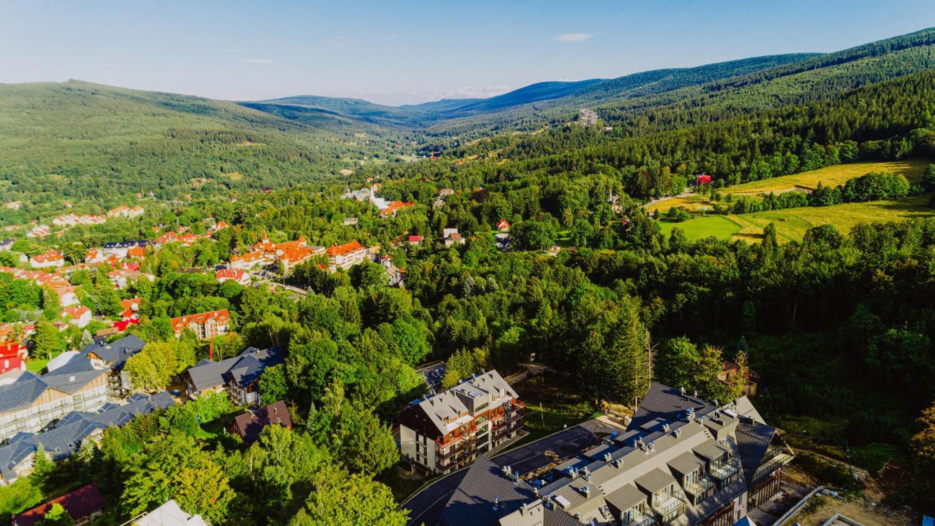 Wonder Home - Apartamenty Blisko Centrum, Tuz Przy Kolei Gondolowej I Trasach Single Track Świeradów-Zdrój Dış mekan fotoğraf